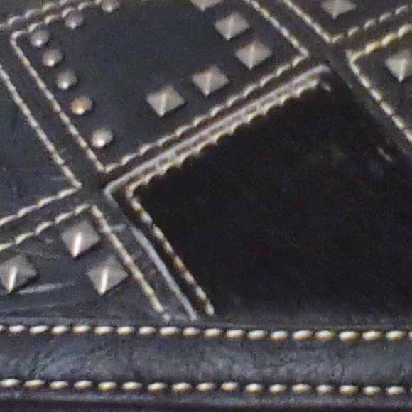 Trinity Ranch Wallet/Wristlet - Picture 3 of 10